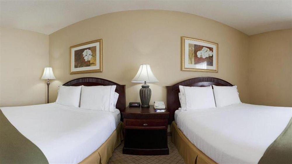 Holiday Inn Express Fairfield By Ihg Ngoại thất bức ảnh